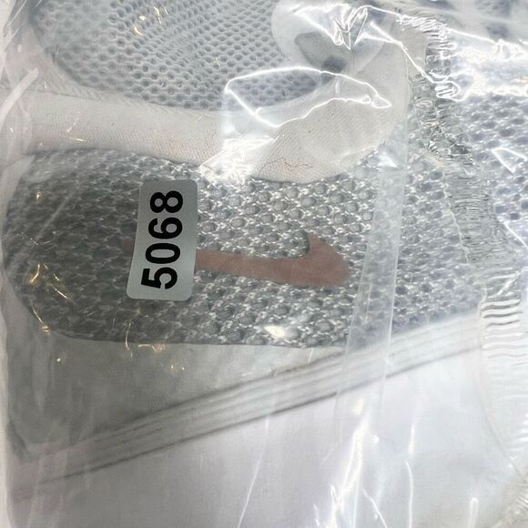 Nike Zoom Strike Athletic Shoes Women's 10 Lace Up Running Training Sneakers - Picture 10 of 10